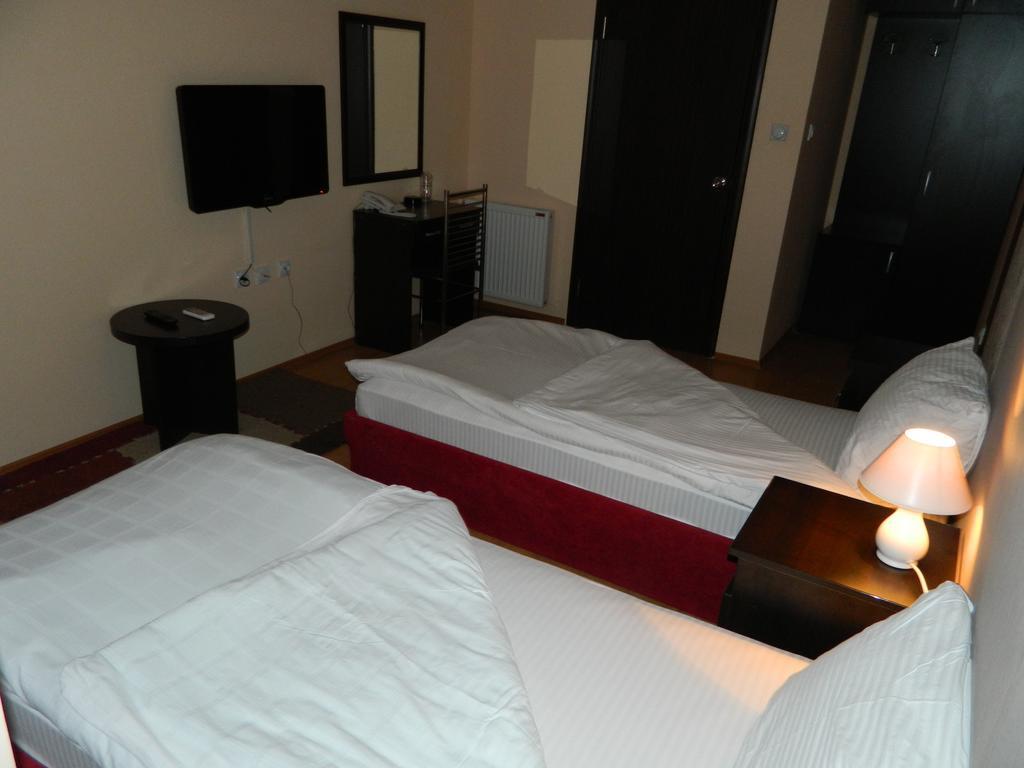 Garni Hotel Rile Men Ni Oda fotoğraf