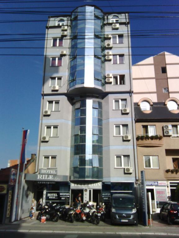 Garni Hotel Rile Men Ni Dış mekan fotoğraf