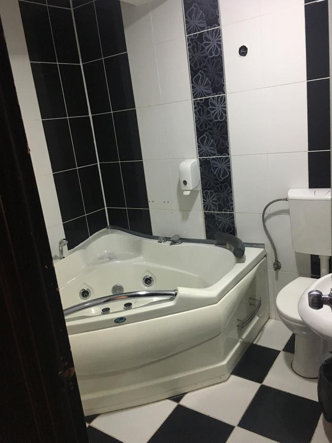 Garni Hotel Rile Men Ni Dış mekan fotoğraf