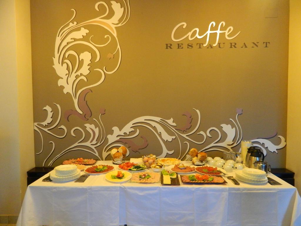 Garni Hotel Rile Men Ni Dış mekan fotoğraf